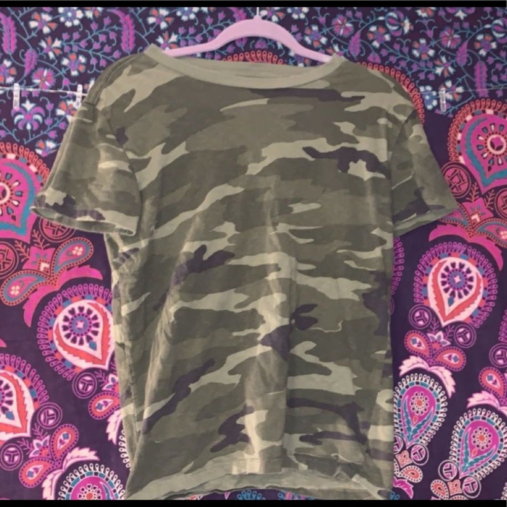 brand new camo american eagle tee shirt